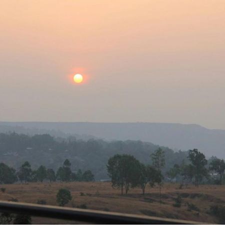 Inaya Bungalow Villa Panchgani Buitenkant foto